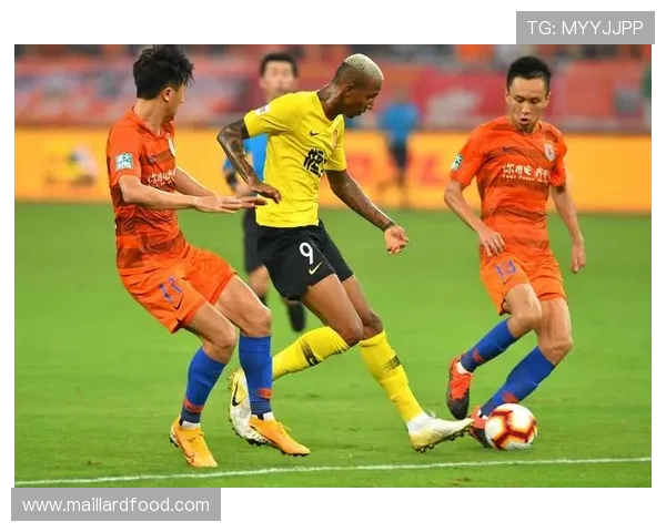 南京足球队团队协作变革引发热议助力球队重塑辉煌未来