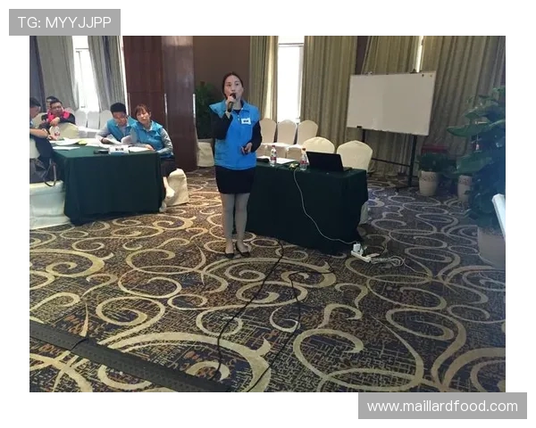 成都篮球队与杭州篮球队赛后复盘分析双方战术意识与表现差异