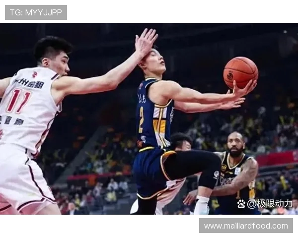 CBA季前赛精彩对决广东队与浙江队全场录像回顾与精彩瞬间分析