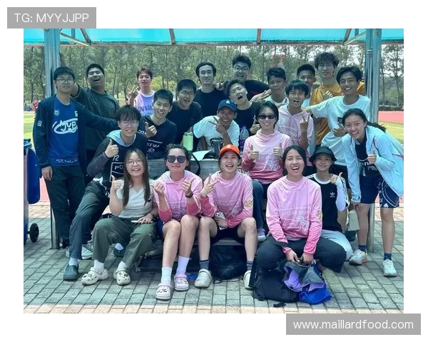 飞盘盛宴：深入了解武汉飞盘队的训练与比赛状态